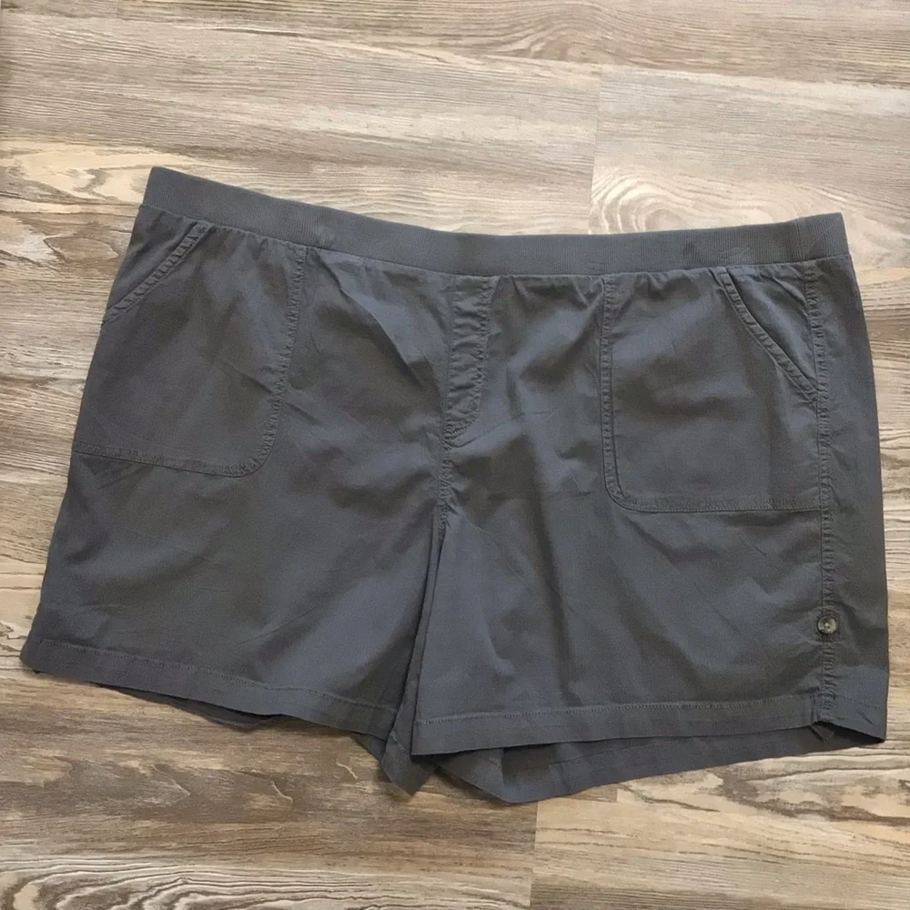 Sonoma Captive Gray Easy Pull On Utility Short Ultracomfort Waistband 4X NWT